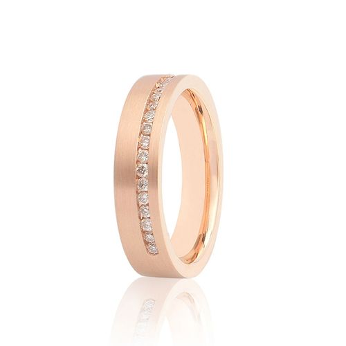 Aliança em ouro rosa e diamantes