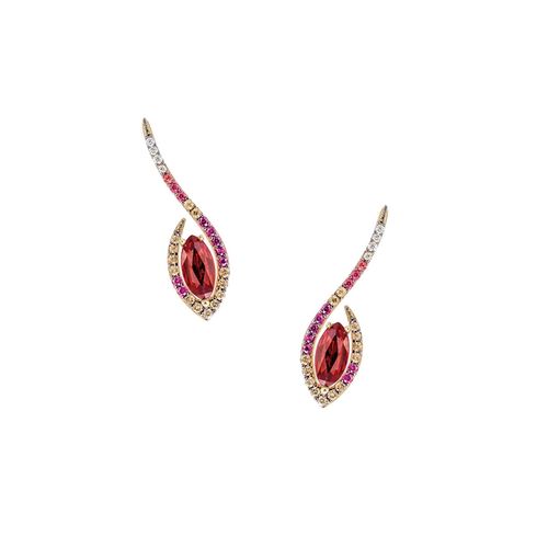 Brinco em ouro amarelo, diamantes brown, safiras amarelas, rubis e granadas - Flame