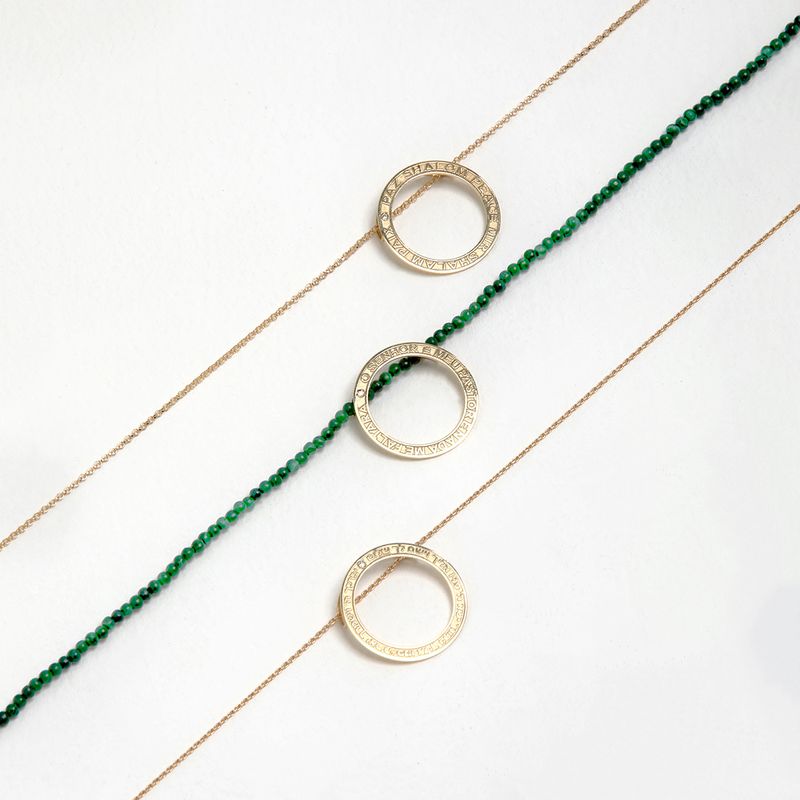 colar-blessings-em-ouro-amarelo-e-malaquitas-dryzun-095847-m2