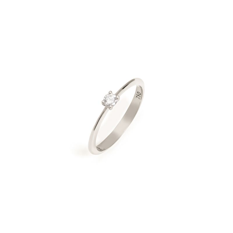 anel-em-ouro-branco-e-diamante-089090-m1