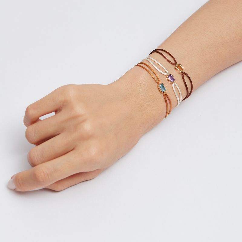 pulseira-ouro-amarelo-topazio-azul-emerald-cut-096966-modelo-01