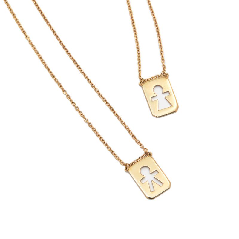 colar-escapulario-em-ouro-amarelo---lovely-family-094535-01