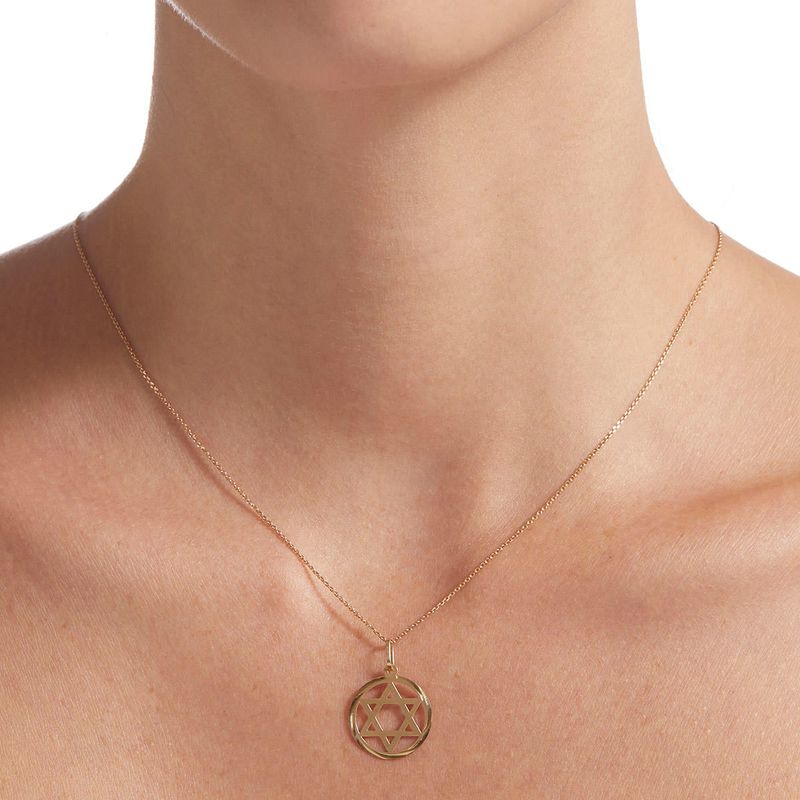 pingente-em-ouro-amarelo---estrela-de-davi-075036-modelo-01