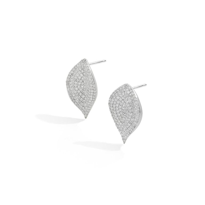 brinco-em-ouro-branco-e-diamantes---bem-me-quero-097351-02