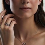 Colar em ouro branco e diamantes - infinito - Eu e Voc  1