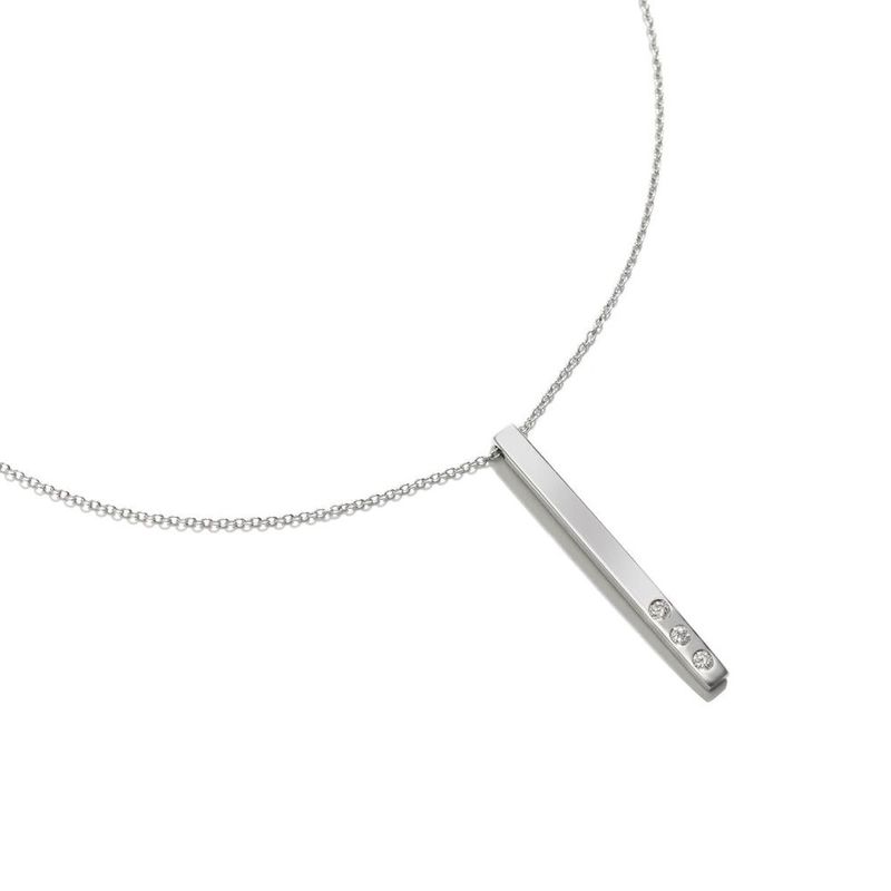 Colar em ouro branco e diamantes - Genealogie                                                                                                          0