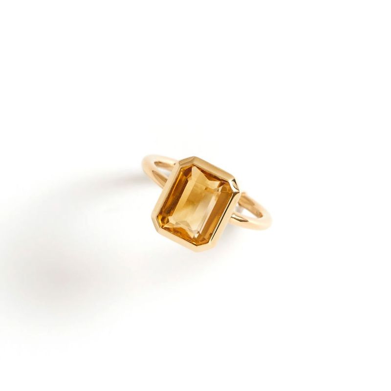 Anel em ouro amarelo e citrino - Emerald Cut 0