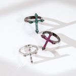 Anel em ouro branco  r dio negro e rubis - cruz - Glam Rock 1