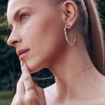 Anel em ouro amarelo  diamante e top zio branco - Tum tum 1