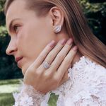 Anel em ouro branco e diamantes - Bem me Quero                                                                                                         1