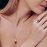 Anel em ouro amarelo e branco e diamantes - Bem me Quero 1