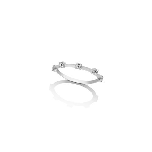 Anel em ouro branco e diamantes - Eternity