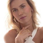 Anel em ouro amarelo e diamantes   Scalene 1