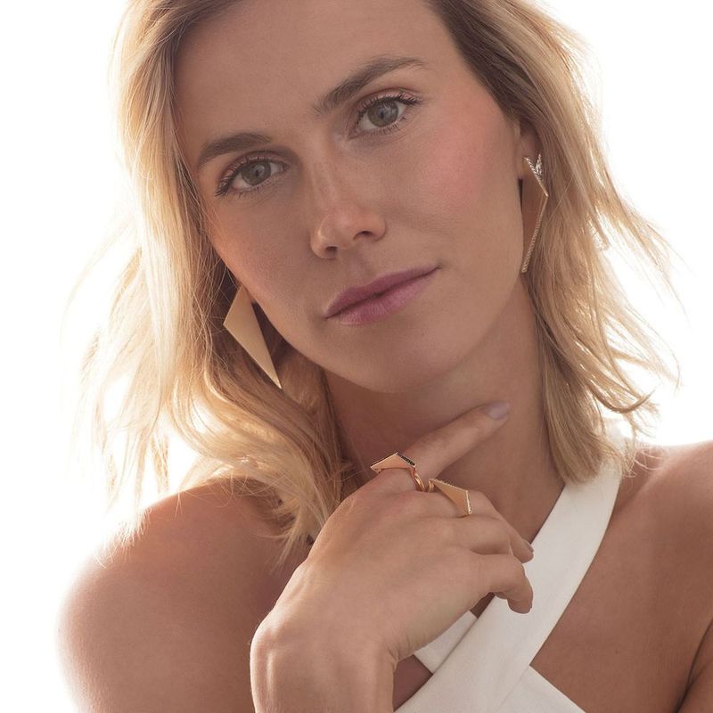 Anel em ouro amarelo e diamantes   Scalene 1