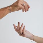 Anel em ouro branco e diamante - Duetto 3