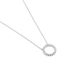 brinco em ouro branco com diamantes - circulo-097473-01