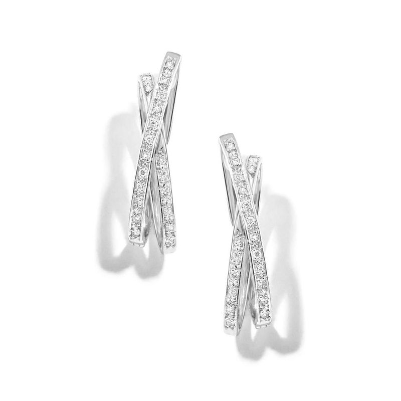 brinco em ouro branco com diamantes-039092-01