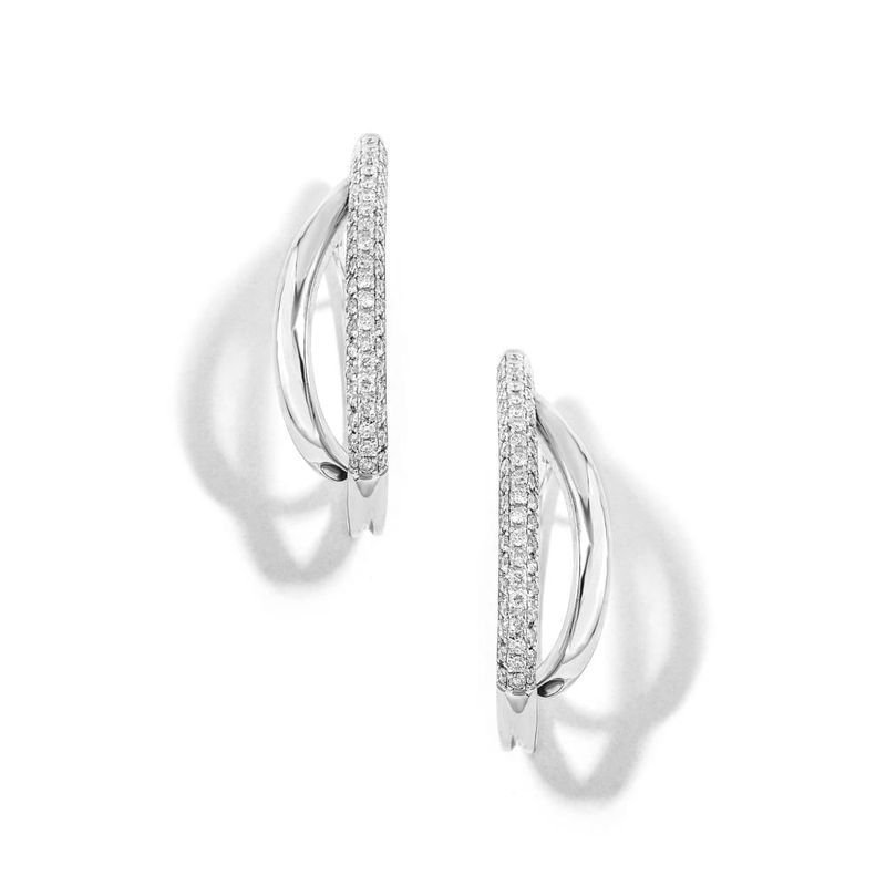 brinco em ouro branco com diamantes-081601-01