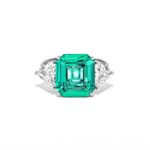 anel em ouro branco com esmeralda e diamantes - flamingo-098236-02