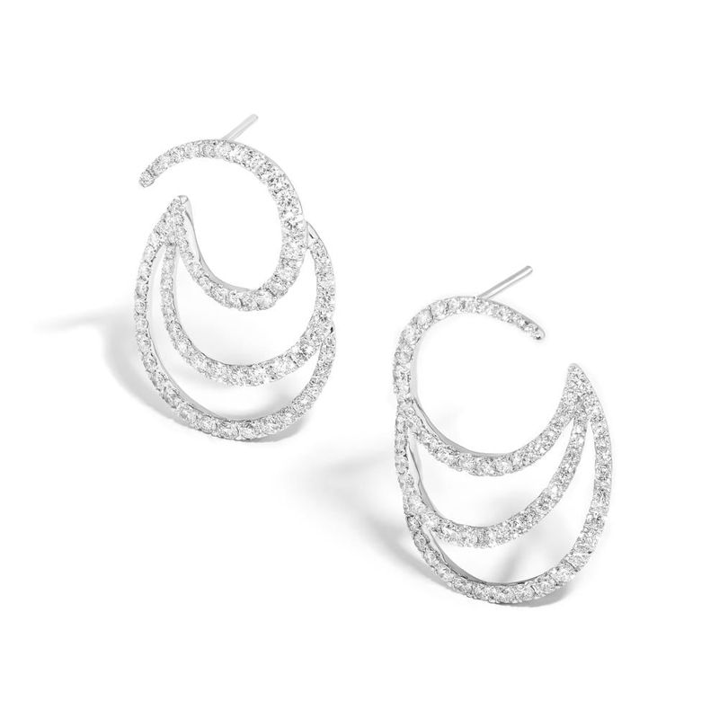 brinco em ouro branco com diamantes-081546-02