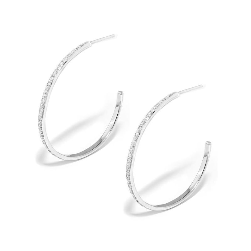 brinco em ouro branco com diamantes-071025-01