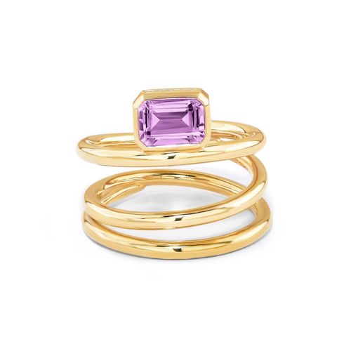 Anel em ouro amarelo com ametista - Emerald Cut