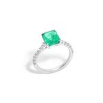 anel em ouro branco com diamantes e esmeralda - classic emerald-087240-01